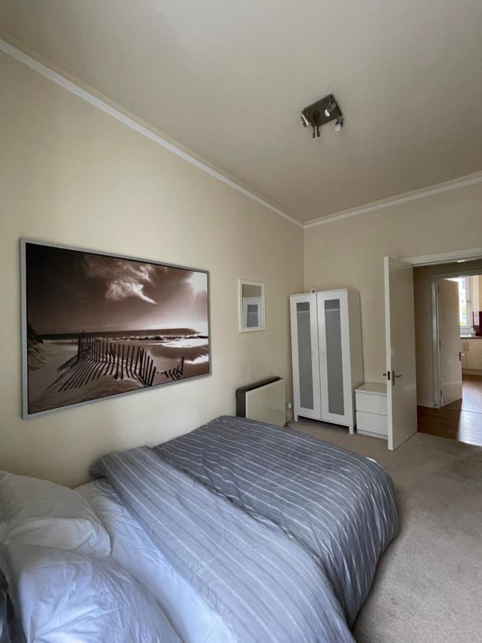 Apartment Beautiful 2 Bedroom Apartment- Prime Location, Centre *